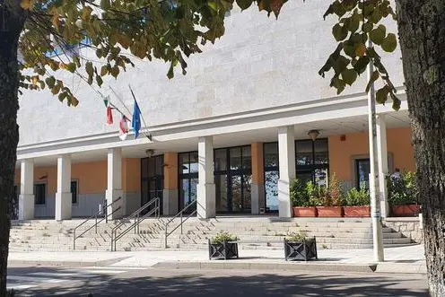 L'arrivo degli avvocati difensori al Tribunale di Tempio Pausania per una nuova udienza del processo Grillo, 19 ottobre 2022. ANSA / Vincenzo Garofalo