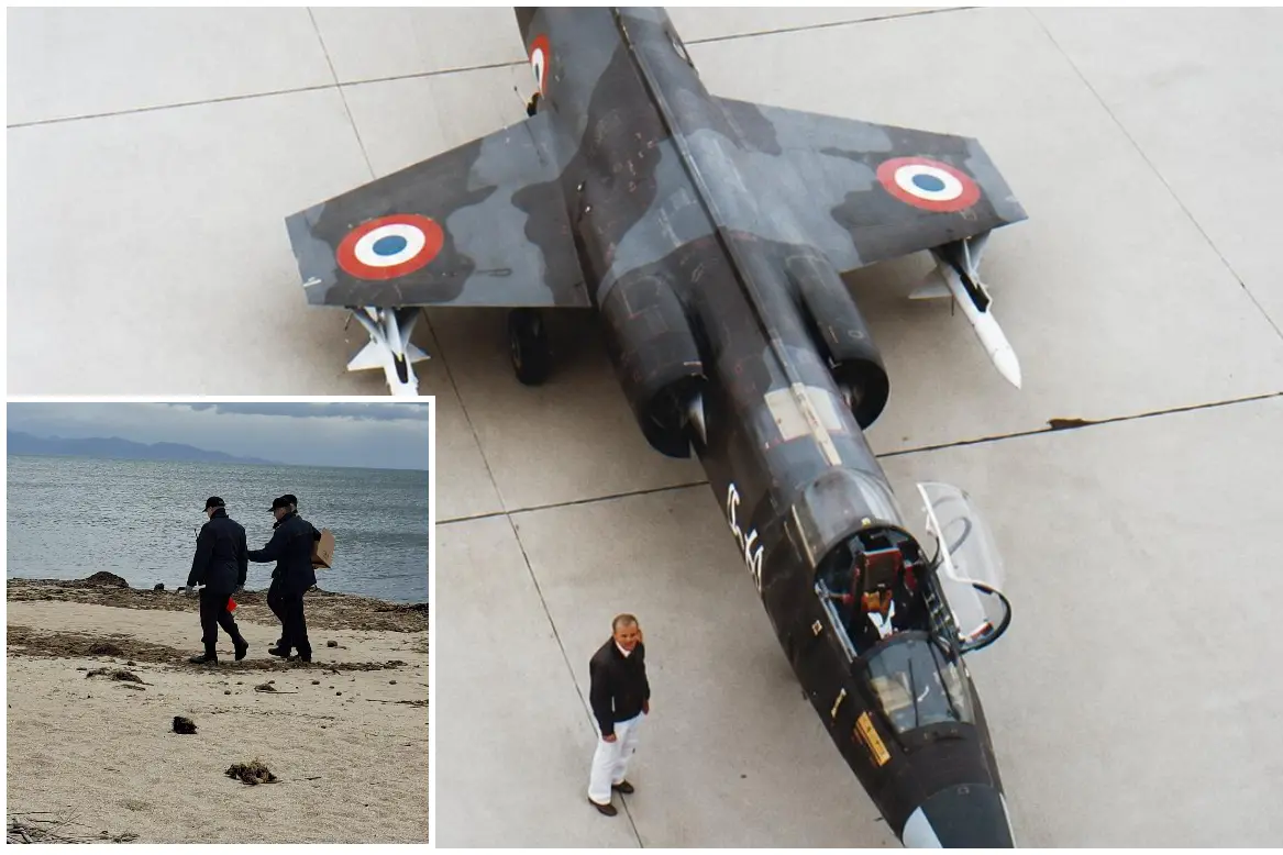 Un F-104 e i Ris dei carabinieri in spiaggia durante un sopralluogo
