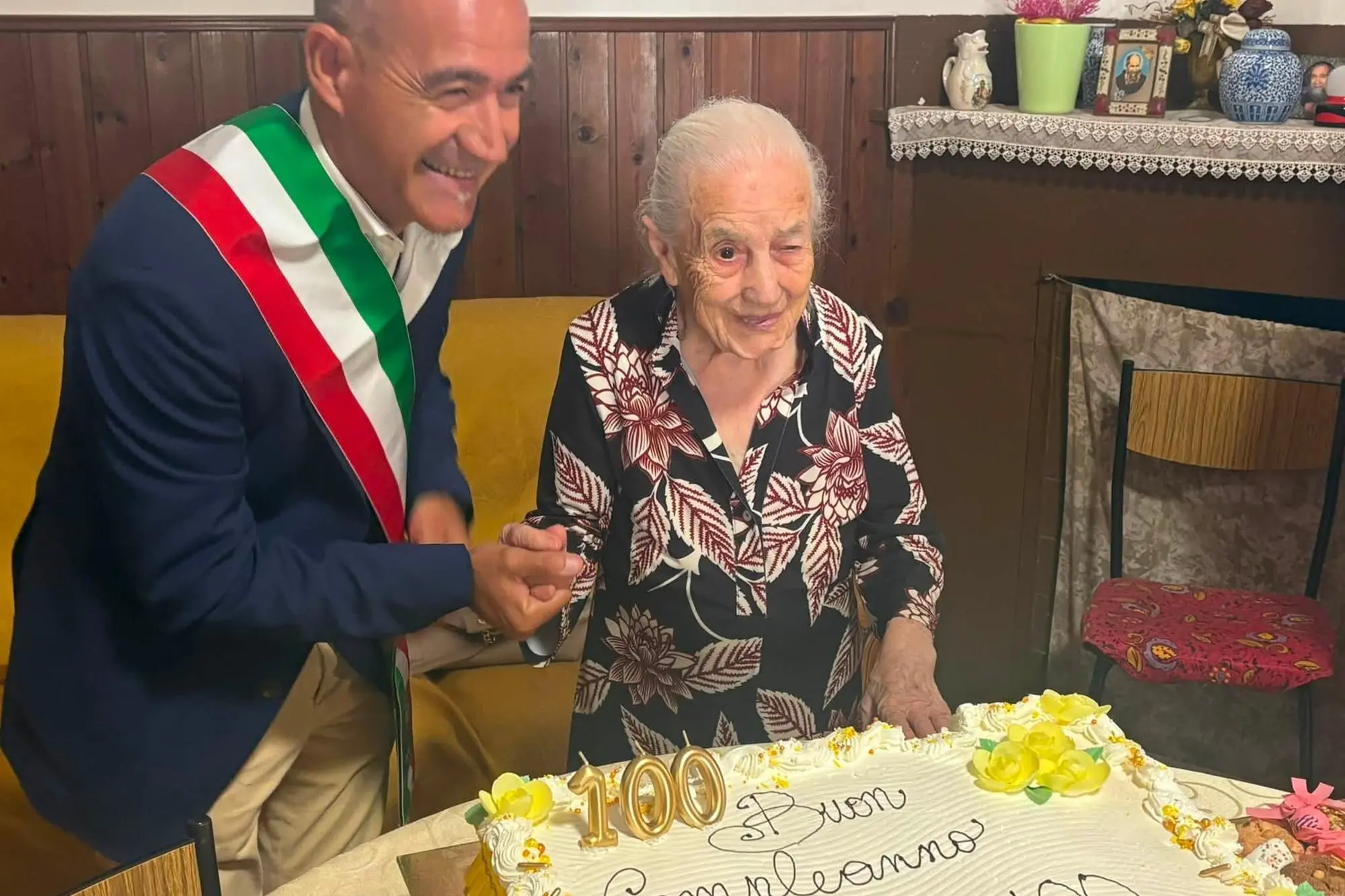 Il sindaco di Capoterra Garau e Eugenia Farigu