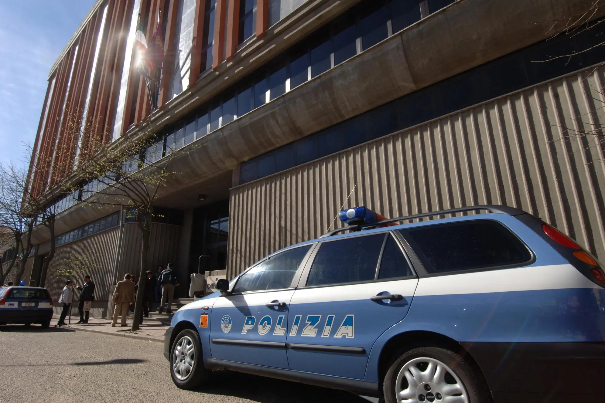 la sede della questura di nuoro foto massimo locci
