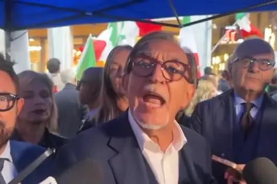 Violenze Milano, La Russa: chi condanna col "però" aizza le piazze