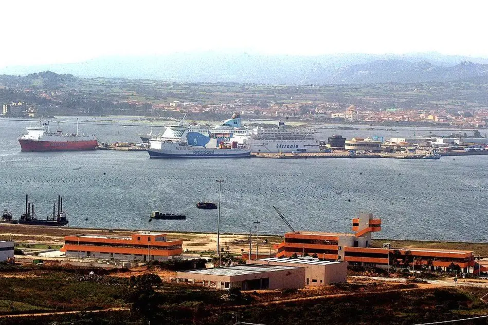 L'area portuale (Archivio L'Unione Sarda)