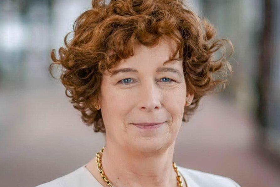 In Belgio il primo ministro transgender d'Europa