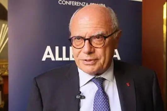 Massimo Galli, infettivologo dell'ospedale Sacco di Milano (Ansa)