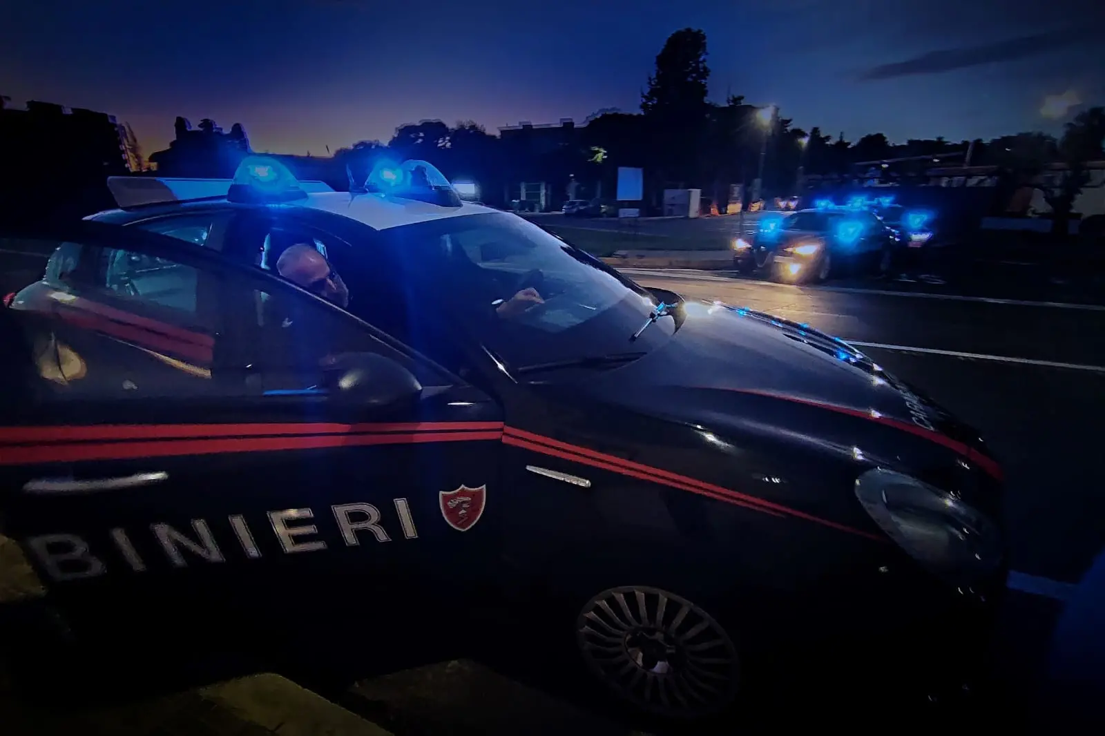 (foto carabinieri)