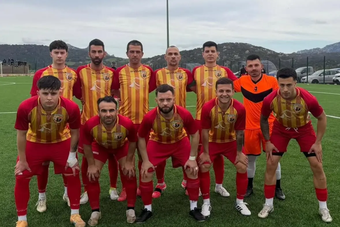 Il Sant'Antonio Calcio, Gir. G. Terza Categoria (foto G. Pischedda)
