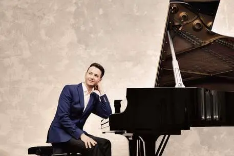 Il pianista Michail Lifits (foto Ansa)