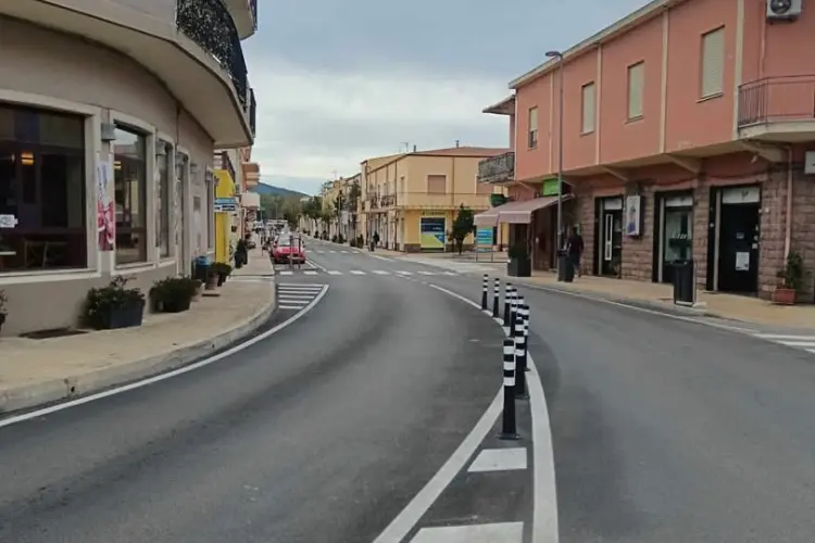Strade del centro urbano di Valledoria (foto concessa)