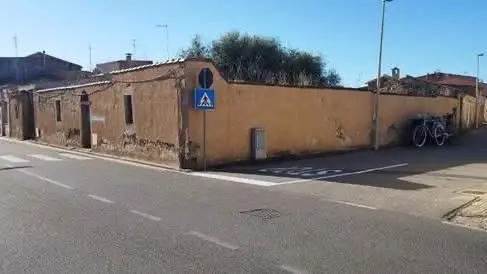 https://immagini.unionesarda.it/version/c:ZTg3N2ExNDgtZjk2My00:OTkwMzQ0NzktMDQwYy00/image.webp?f=16:9