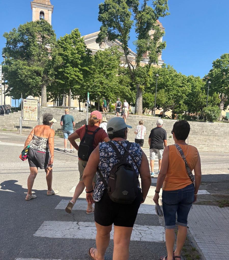 Turisti sì, ma senza pienone