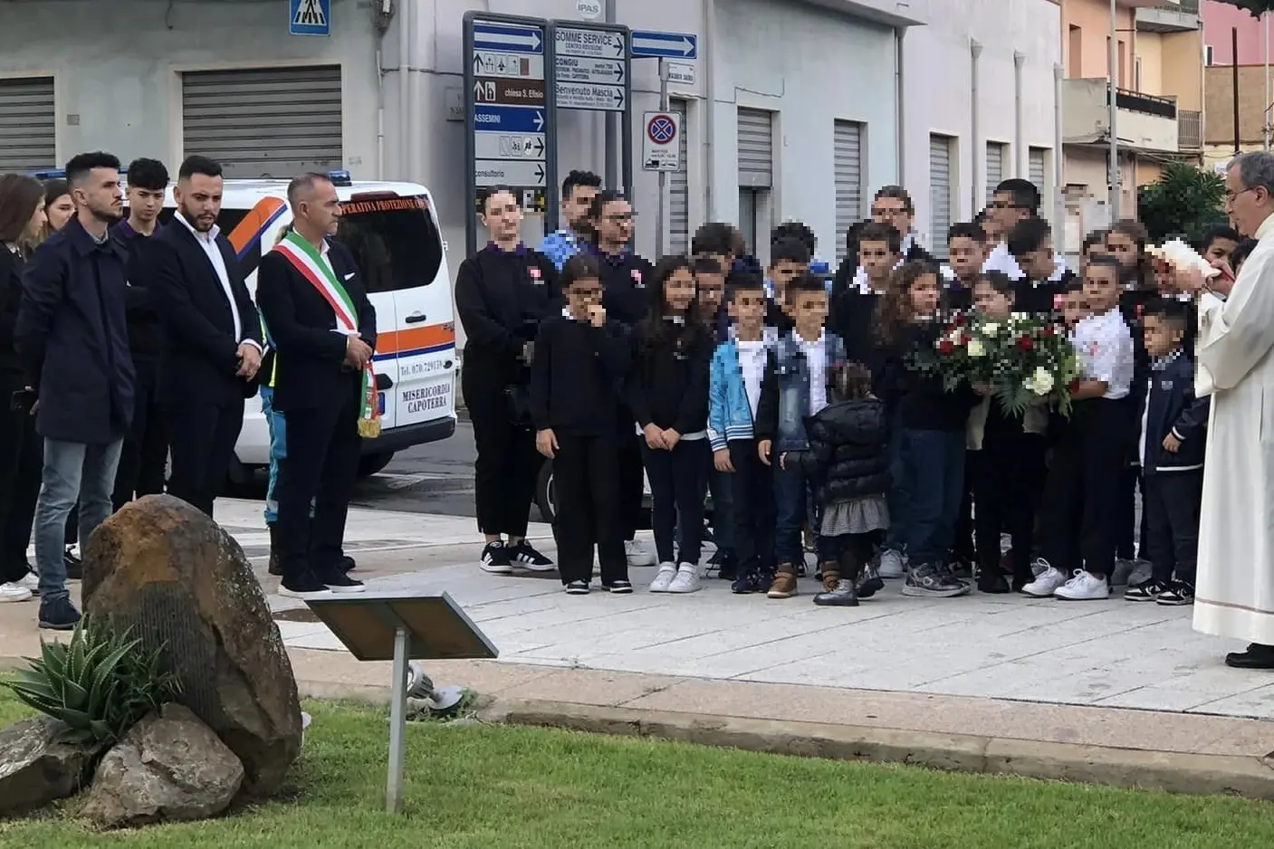 La commemorazione delle vittime dell'alluvione a Capoterra (foto Murgana)