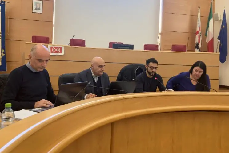 La commisione congiunta (Pala)