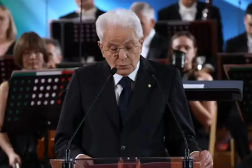 Mattarella: popolazione Libano colpita in modo brutale e indebito