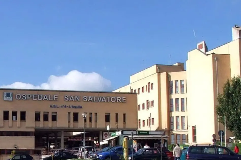 L'ospedale San Salvatore, L'Aquila