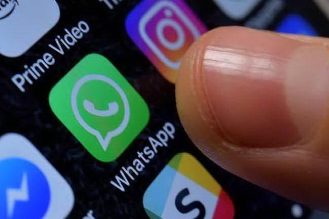 Nuove regole privacy, arriva l'annuncio di WhatsApp
