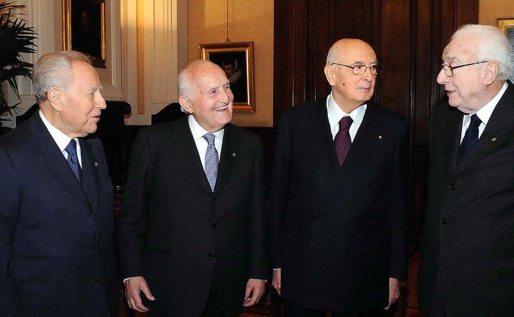 Da sinistra: Carlo Azeglio Ciampi, Oscar Luigi Scalfaro, Giorgio Napolitano e Francesco Cossiga