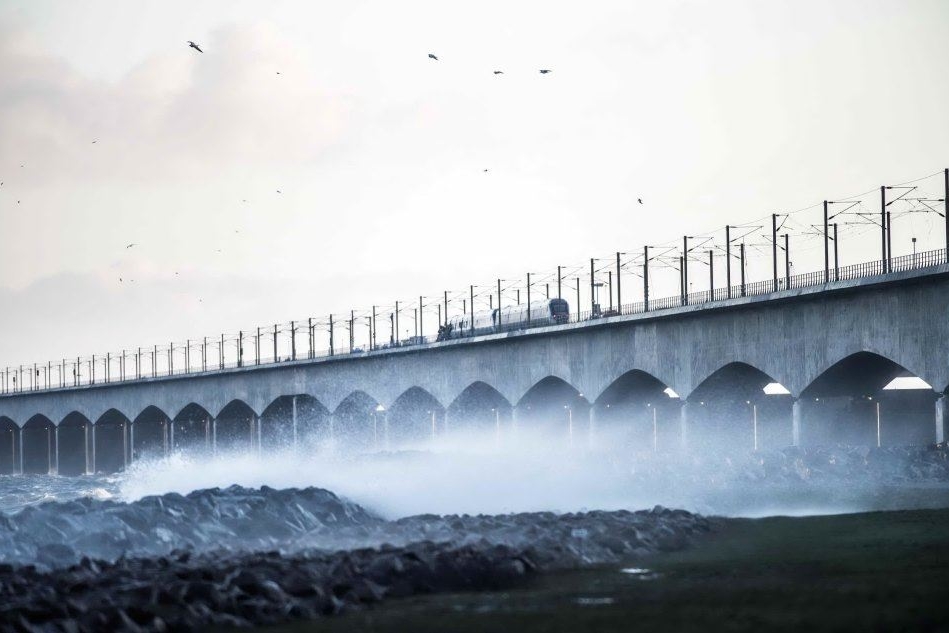 Danimarca, incidente ferroviario su un ponte: sei vittime