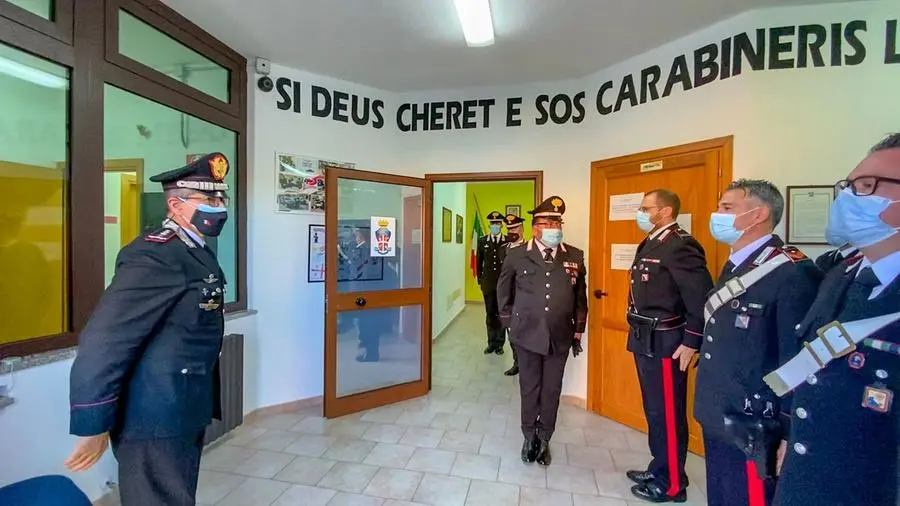 (foto carabinieri)