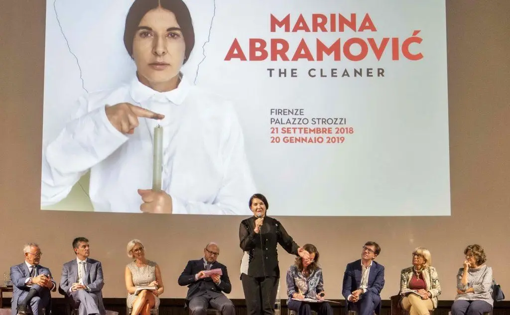 Marina Abramovic a Firenze, la conferenza stampa dell'artista (Ansa)