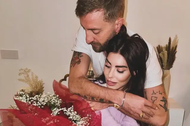 Stefano Corti e Bianca Atzei (foto Instagram)