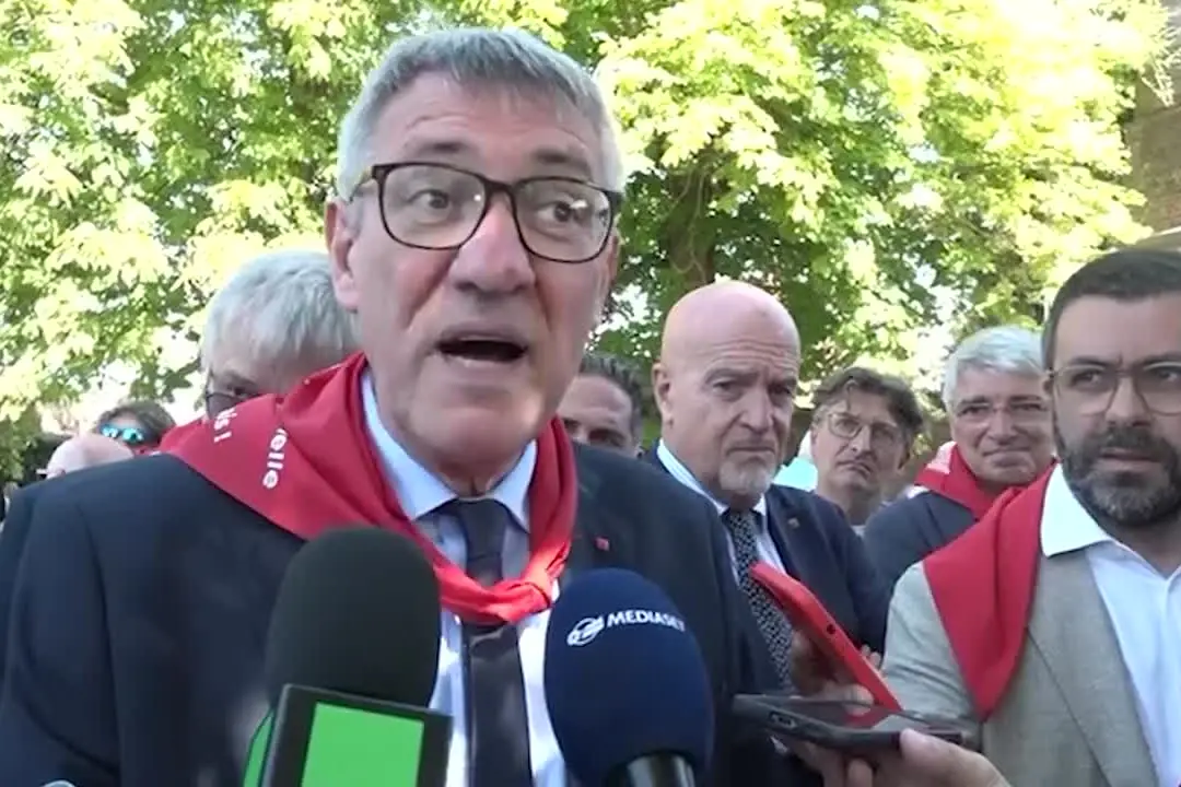 Landini: “Fidanza ha preso colpo di sole, Cgil non si gira mai dall'altra parte”