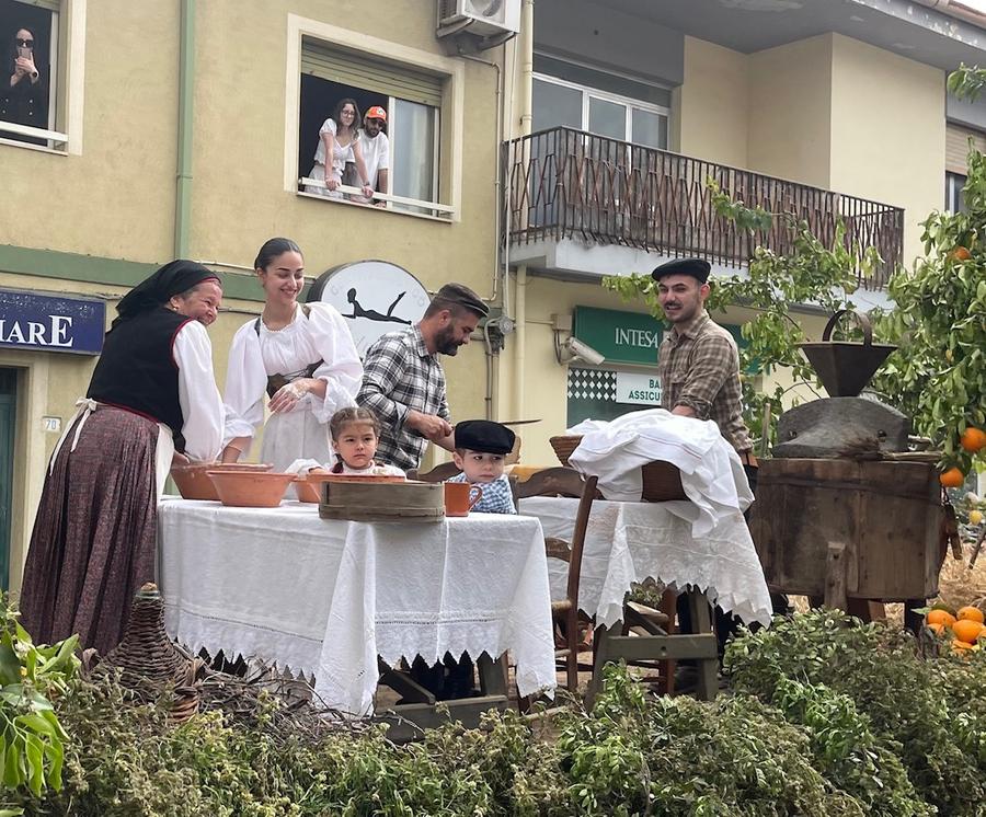 Sagra degli agrumi, sei giorni di festa verso il tutto esaurito