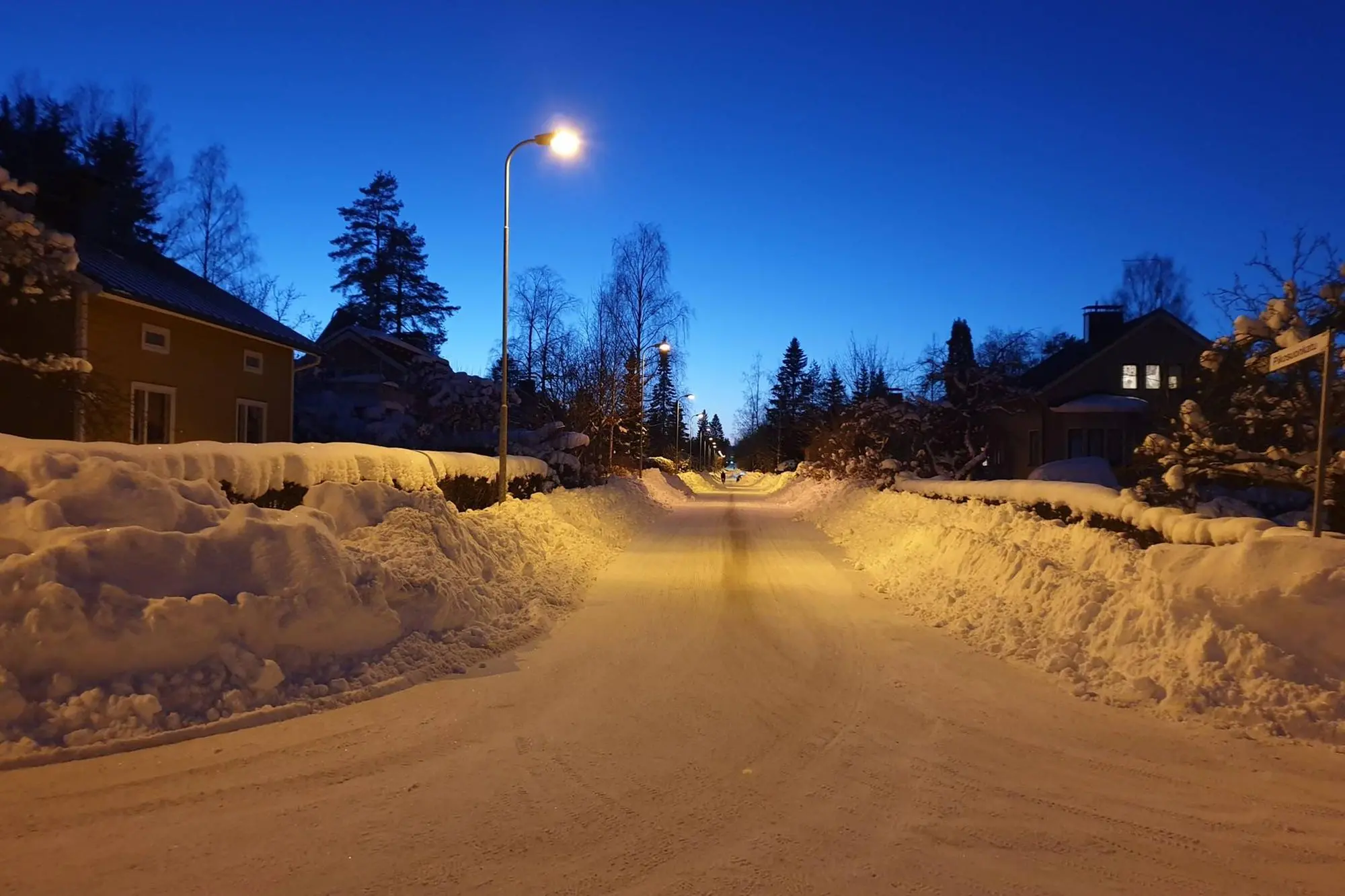 Dalla Finlandia Buon Natale &quot;a totusu&quot; da Mario Sconamila