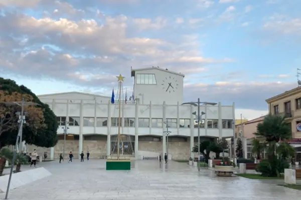 Municipio di Porto Torres (foto Pala)