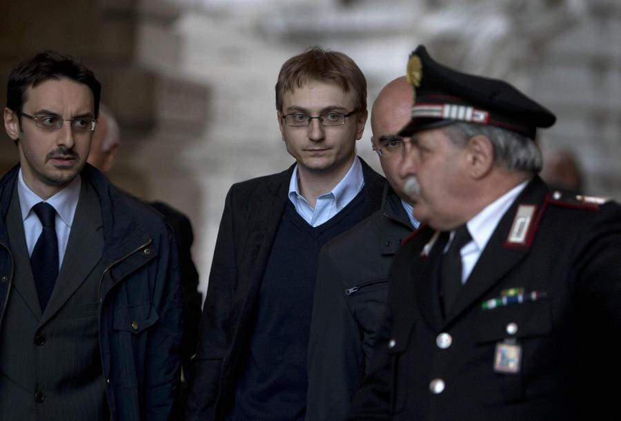 Garlasco, gli avvocati della famiglia di Chiara Poggi: «Nuova ipotesi dei pm di Pavia irreale»