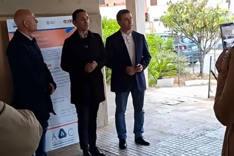 L'intervento dell'assessore Piu e del sindaco Mulas (foto Pala)