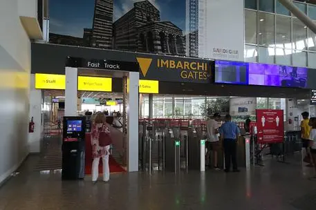 L'aeroporto di Olbia (foto Ansa)