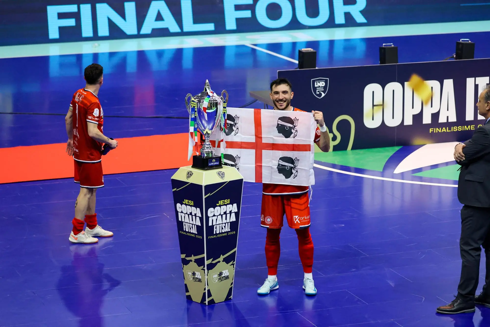 Il sardo Jacopo Ugas vincitore della Coppa Italia di Serie A2 Élite con la sua Bulldog Capurso (foto Accardi)