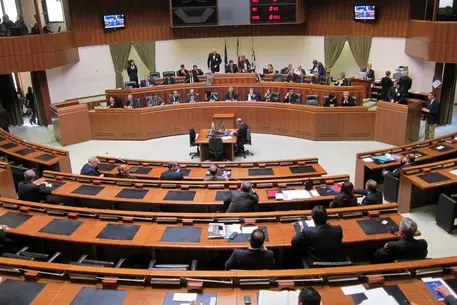 L'aula del Consiglio regionale (Ansa)
