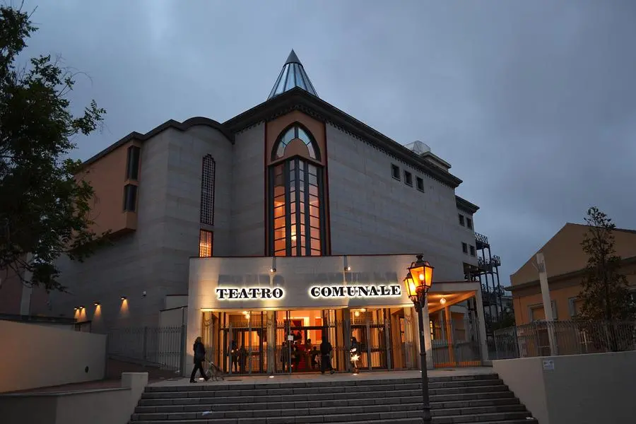 Il Teatro Comunale di Sassari (foto da Flickr @FilippoN)