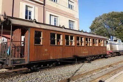 Riparte il trenino verde: Monserrato-Mandas sulla carrozza del 1913