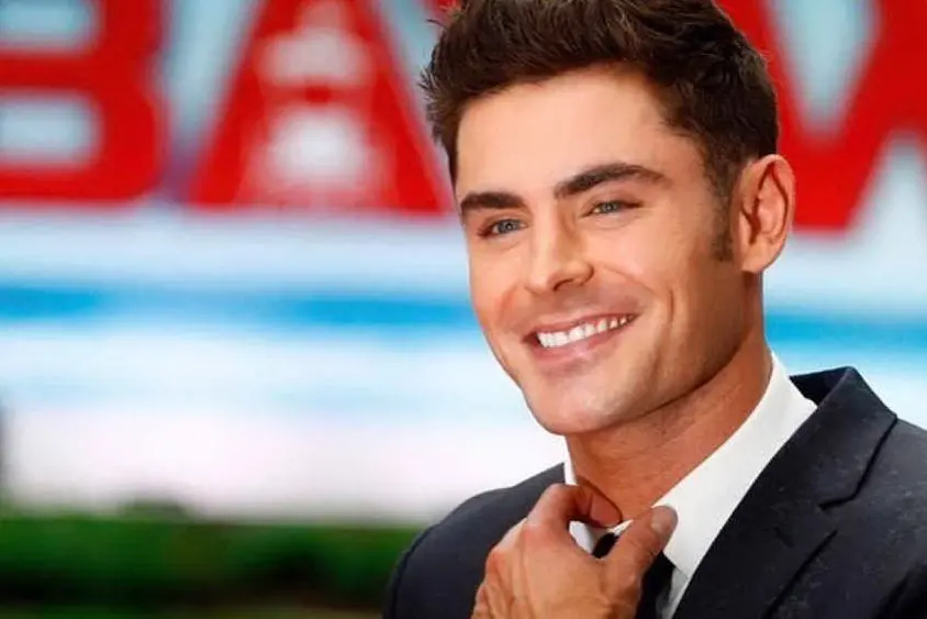 Zac Efron (foto pagina ufficiale Facebook)
