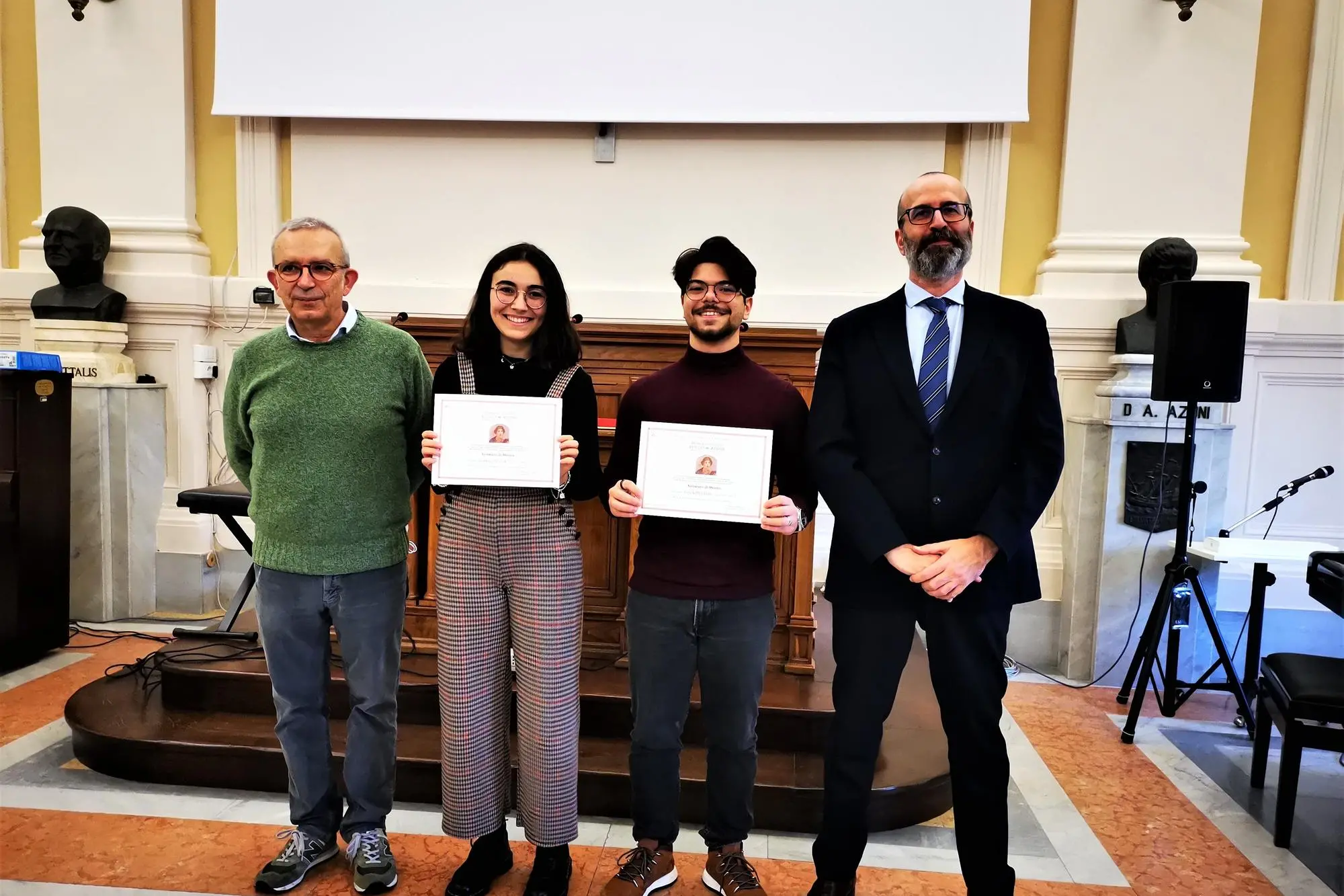 Da sinistra il professor Vullo, Lubelli, Dettori e il dirigente Deroma (foto concessa)