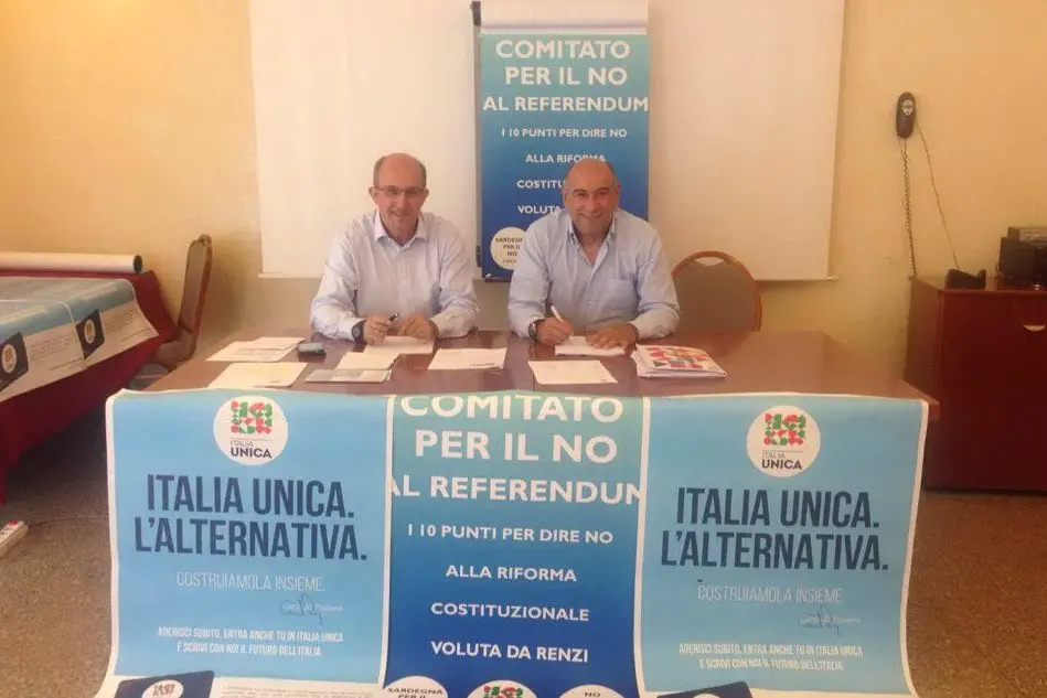 La conferenza di presentazione di Italia Unica a Oristano (foto Valeria Pinna)