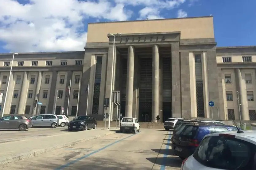 Il tribunale di Cagliari (archivio L'Unione Sarda)