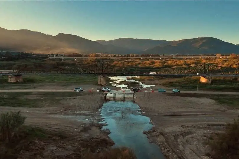 Flumendosa, il ponte in ferro e il guado