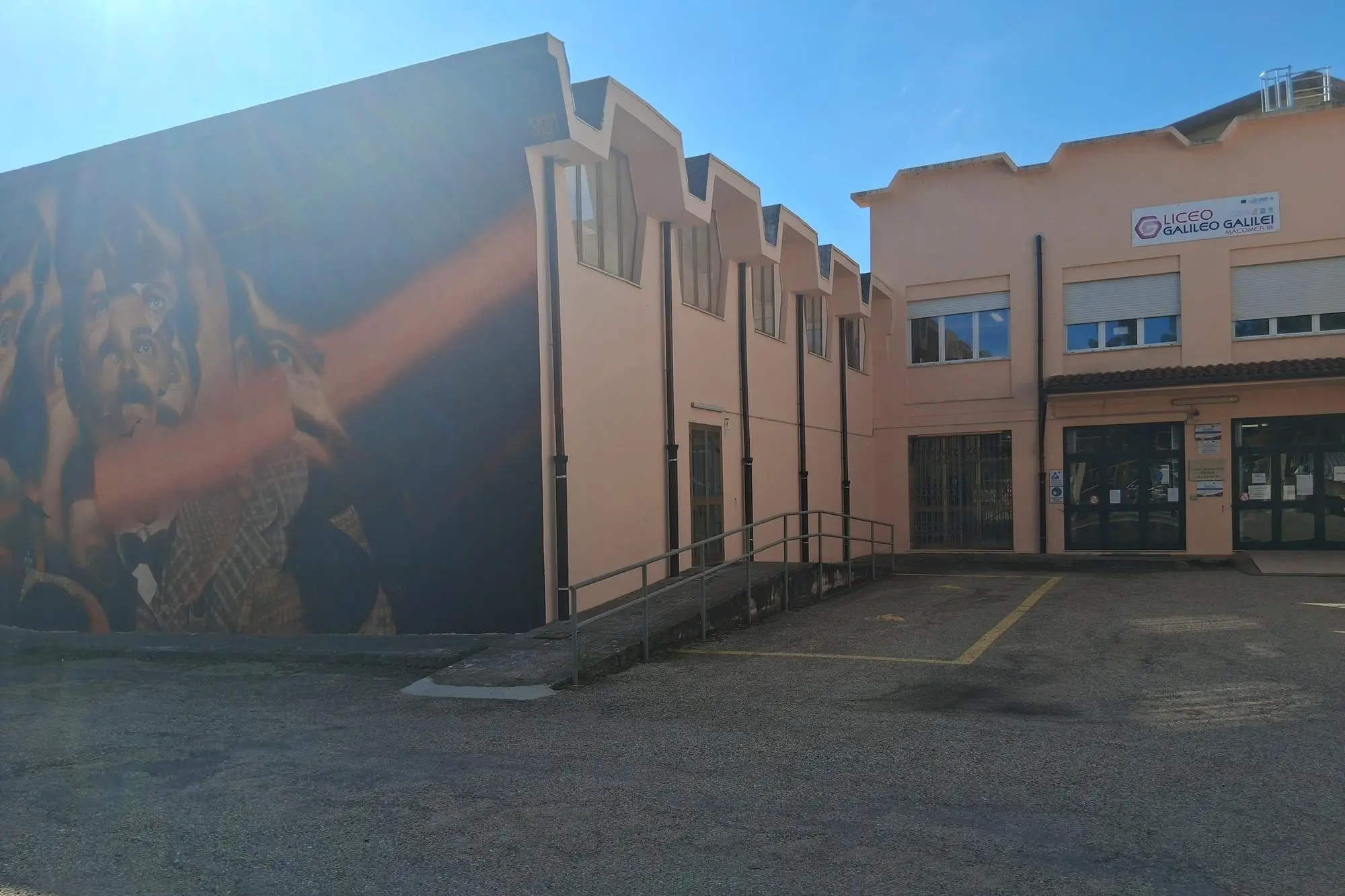 Il liceo scientifico di Macomer.