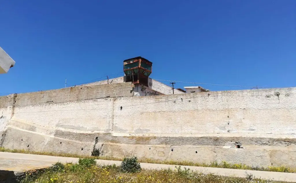 Una torre di controllo del carcere di massima sicurezza