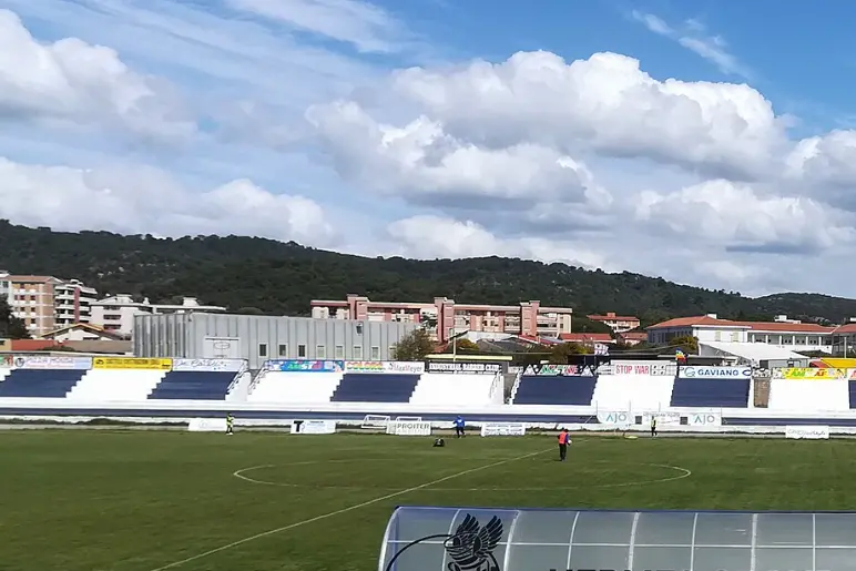 Lo stadio Zoboli (Foto Alex10)