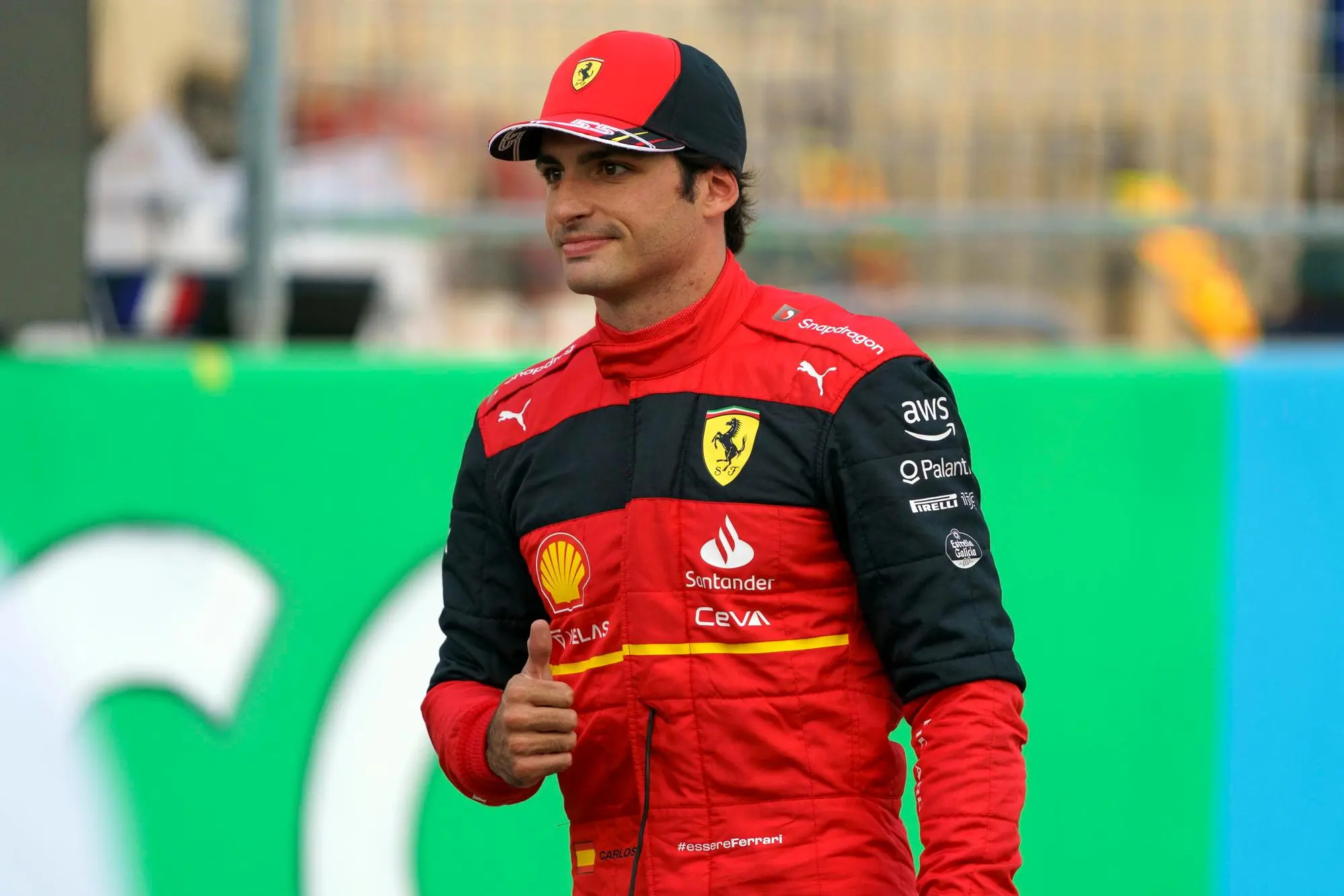 epa10259855 Spanish Formula One driver Carlos Sainz Jr. of Scuderia Ferrari poses for a photo after winning pole position for the Formula One Grand Prix of the US at the Circuit of The Americas in Austin, Texas, USA, 22 October 2022. The Formula One Grand Prix of the USA takes place on 23 October 2022. EPA/GREG NASH