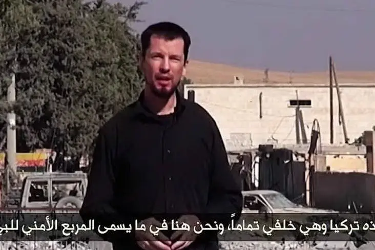 John Cantlie nel video diffuso dall'Isis