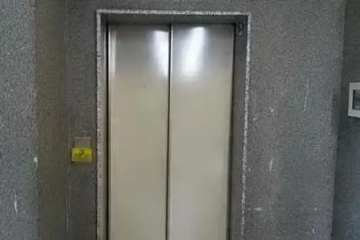 L'ascensore in viale Colombo