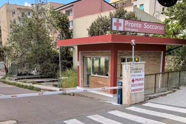 Covid, situazione esplosiva all'ospedale di Sassari: appello al prefetto