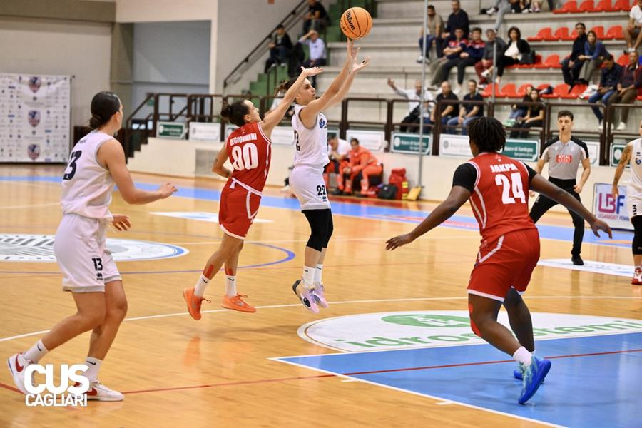 Basket, il Cus Cagliari frena a Vicenza