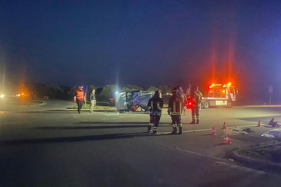Auto contro moto: un morto e due feriti gravi nell’Oristanese
