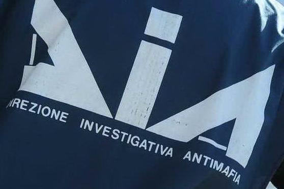 Catania, scandalo rifiuti: arresti all'interno del Comune per un appalto